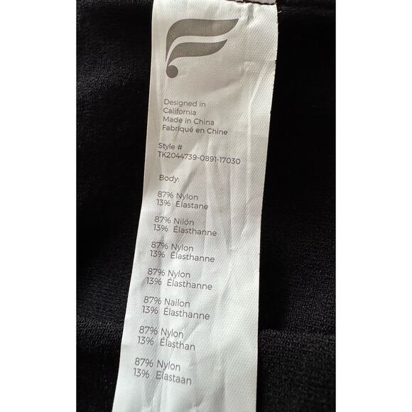 Fabletics Oaklyn Reflective Sculptknit black sports bra activewear yoga Small - Picture 4 of 7